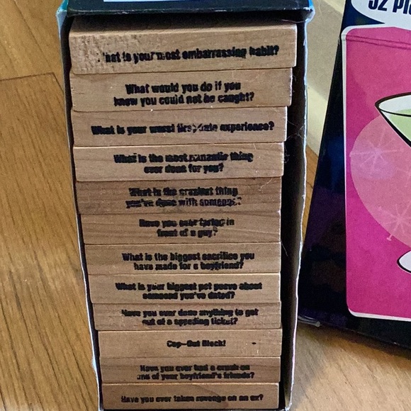 Girls Nite Out Party set includes shot glass, playing cards, 5 dice, truthbtold - Picture 3 of 5